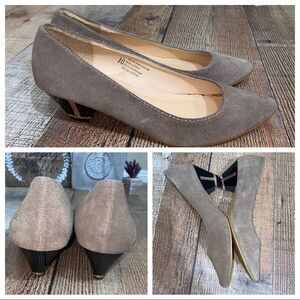 💜 Deena & ozzy tan suede heels black gold
